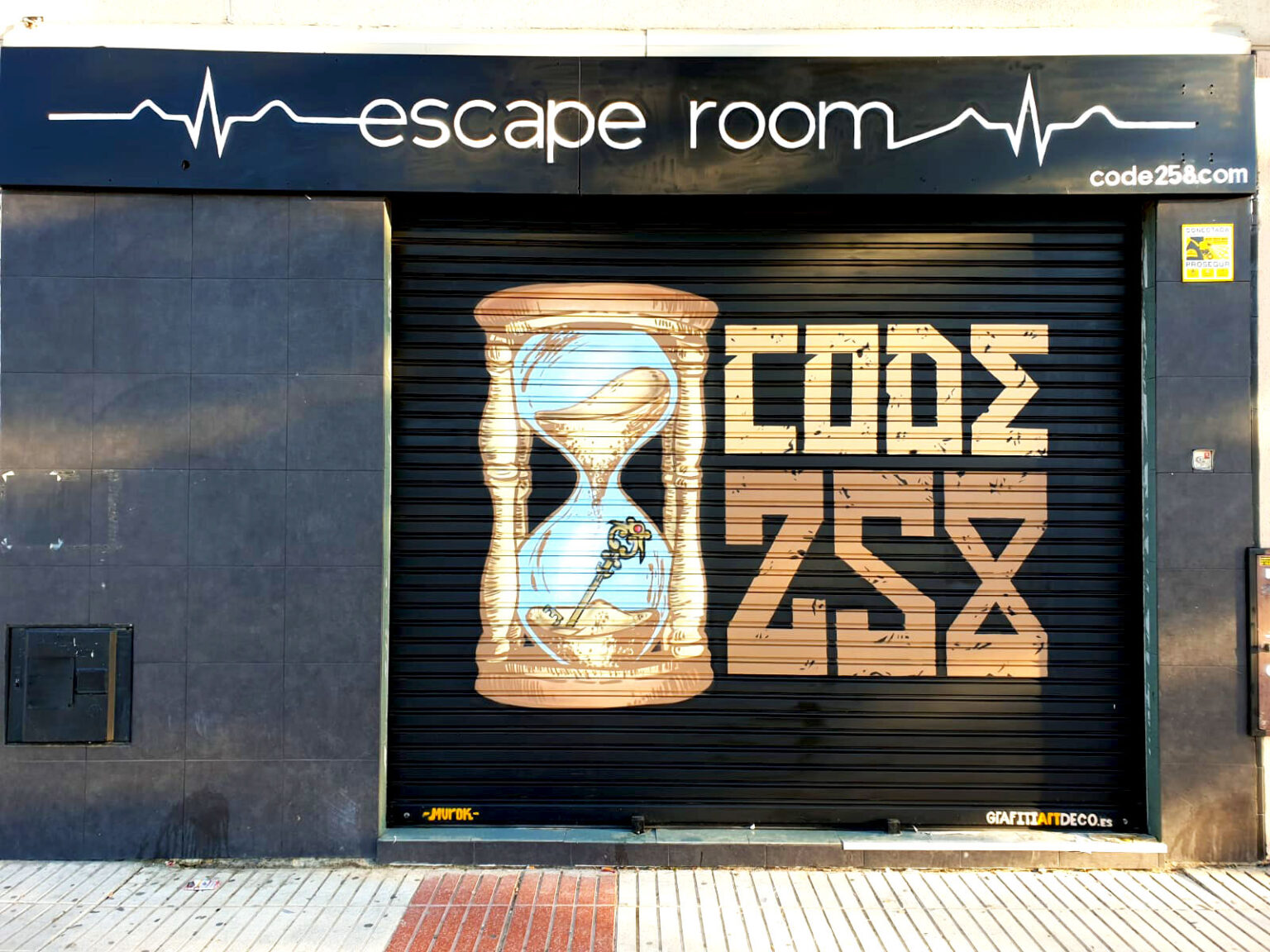Graffiti escape room